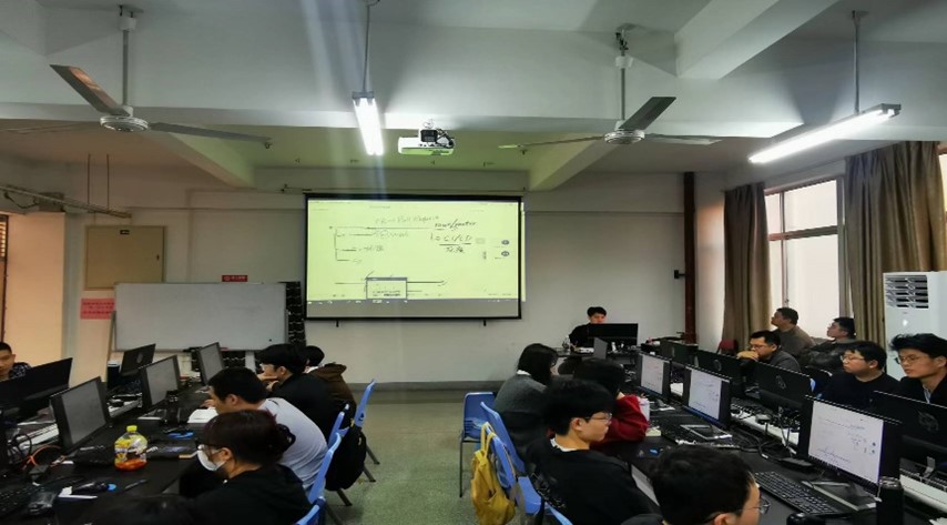 福建漠思軟件技術(shù)公司來(lái)院開展嵌入式教學(xué)軟件技術(shù)開發(fā)專題培訓(xùn)